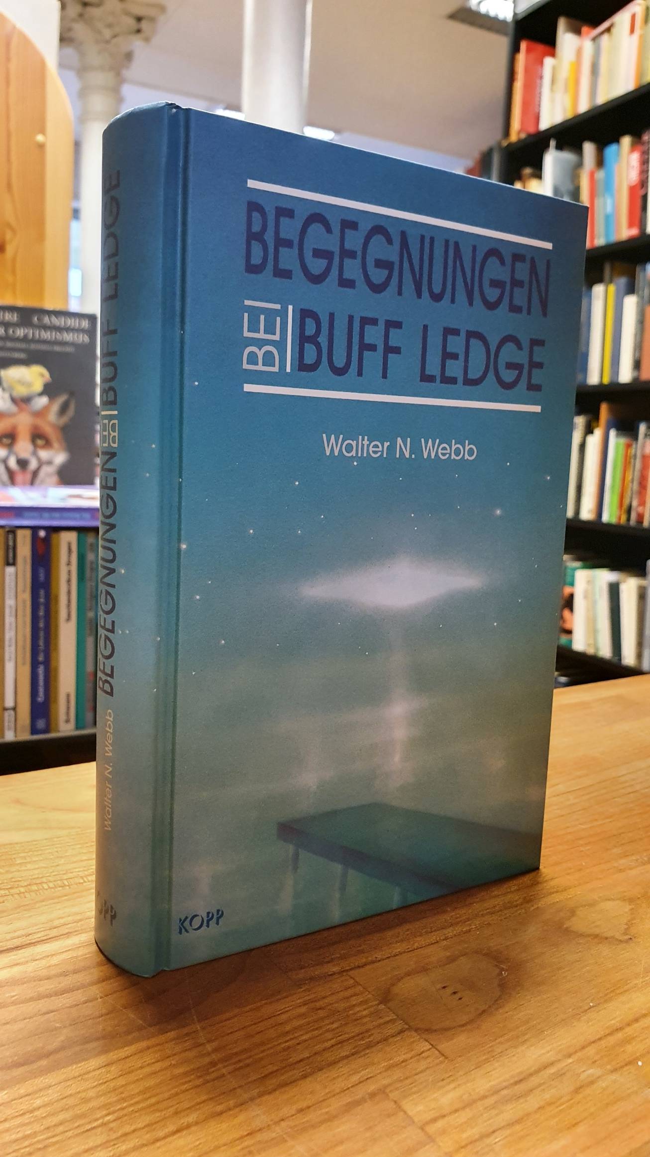 Webb, Begegnungen bei Buff Ledge,