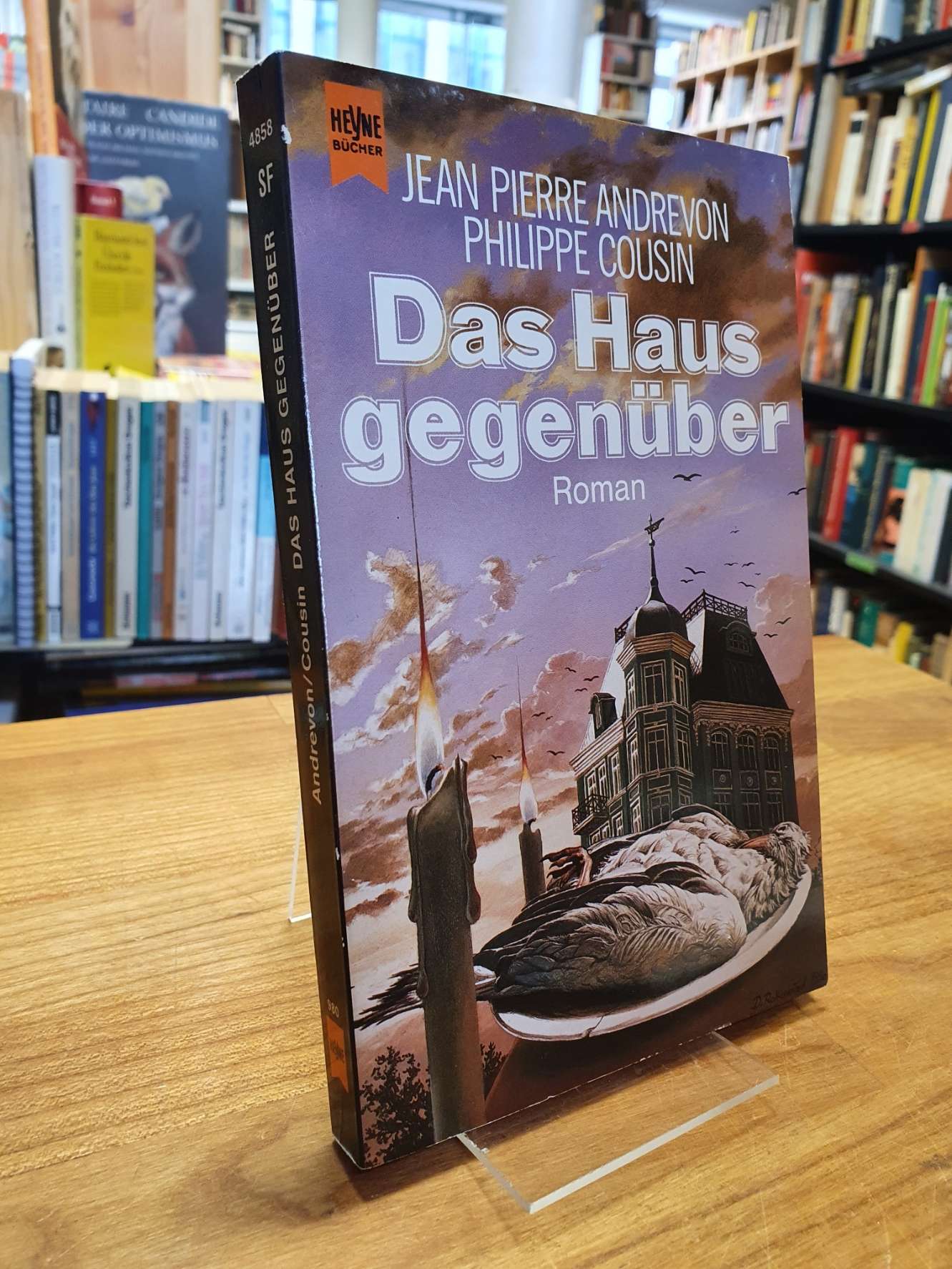 Andrevon, Das Haus gegenüber – Roman in zehn Episoden und fünf (bis sechs) Stock Andrevon, Das Haus gegenüber – Roman in zehn Episoden und fünf (bis sechs) Stock