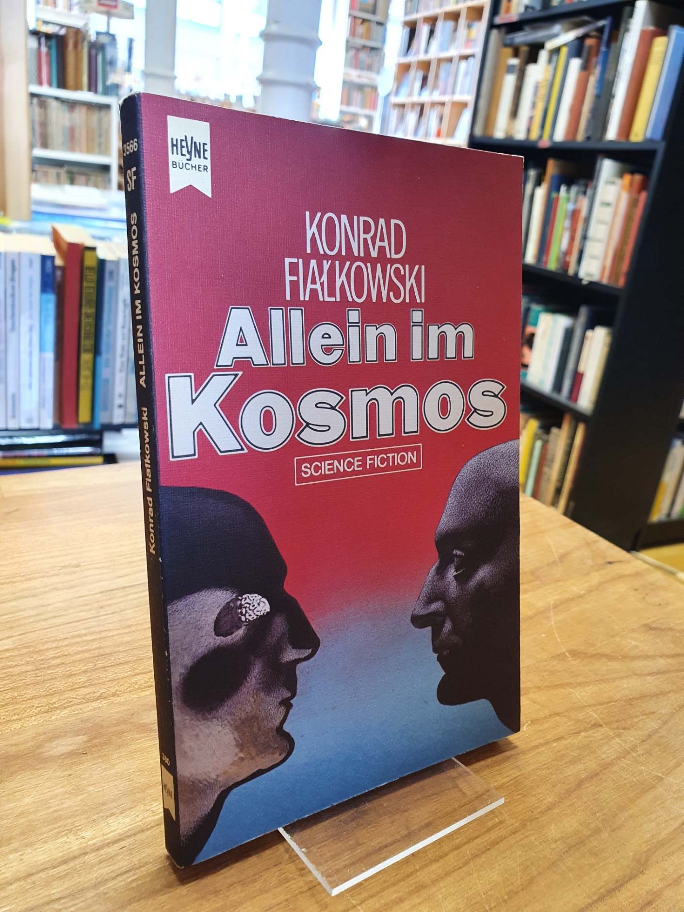 Fialkowski, Allein im Kosmos – Science-Fiction-Erzählungen, Fialkowski, Allein im Kosmos – Science-Fiction-Erzählungen,