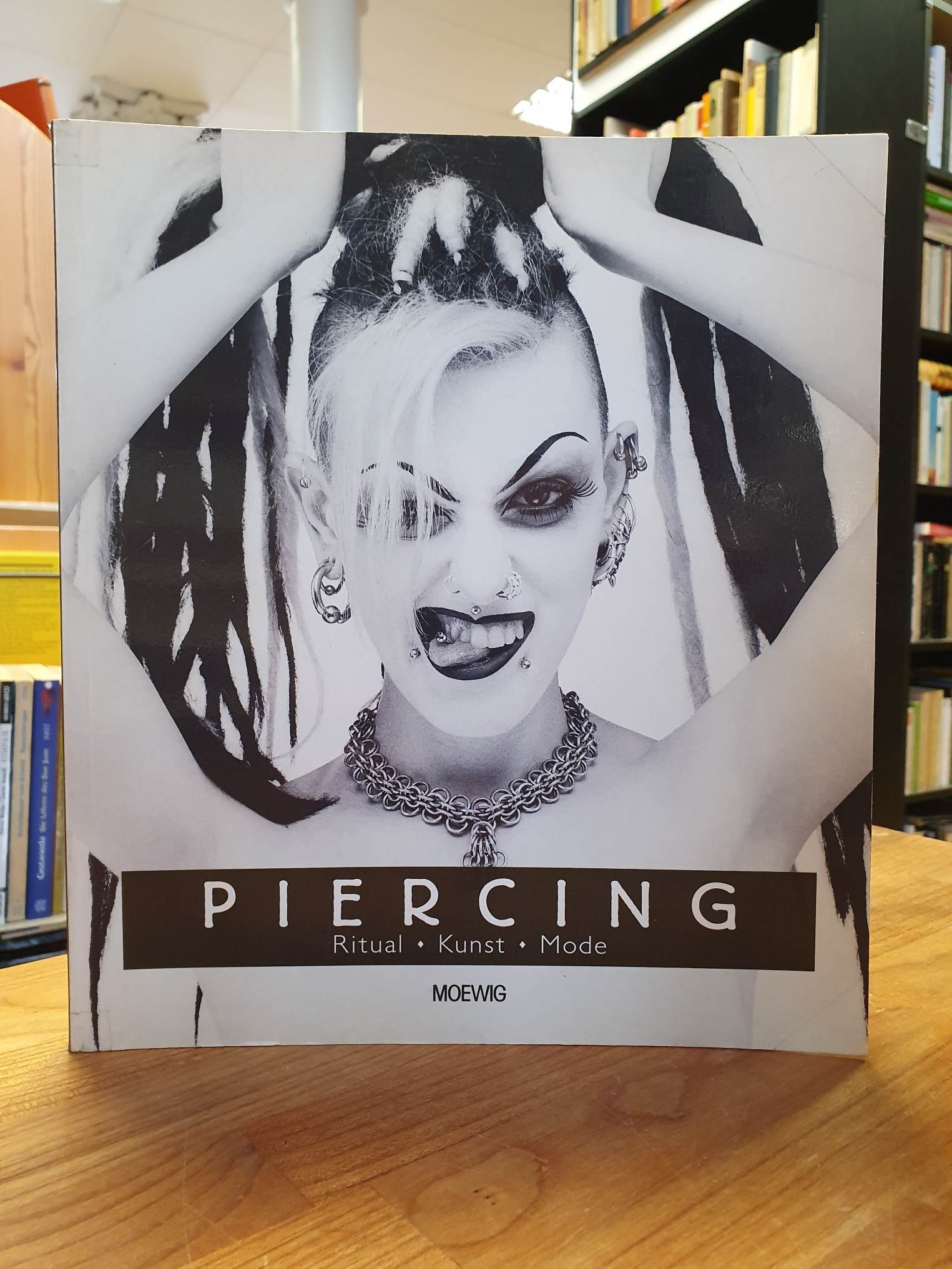 Piercing – Ritual – Kunst – Mode,