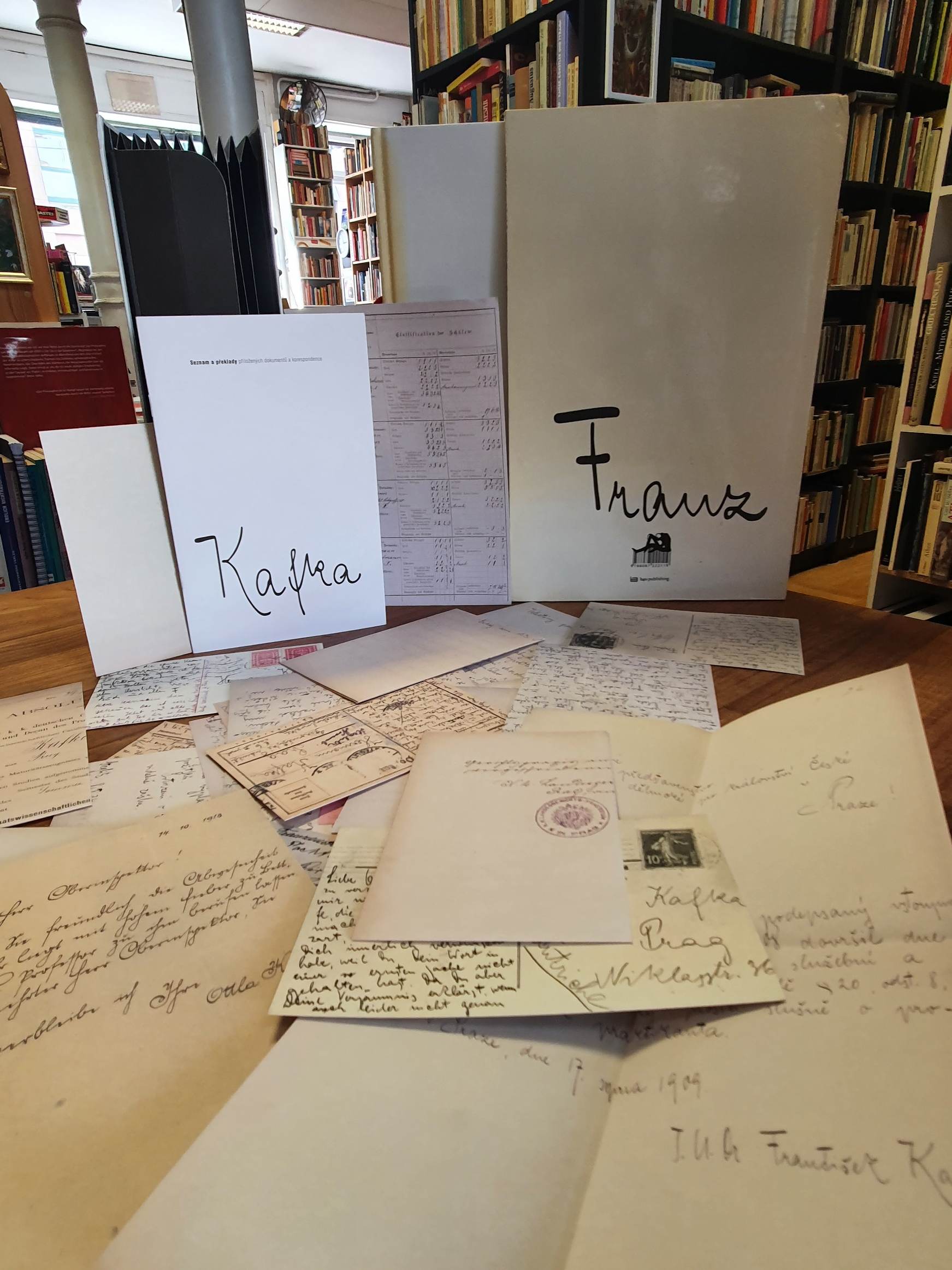 Kafka / Cermák, 2 Bände (so komplett): ’Zápas jménem psaní – o životním údelu Fr Kafka / Cermák, 2 Bände (so komplett): ’Zápas jménem psaní – o životním údelu Fr