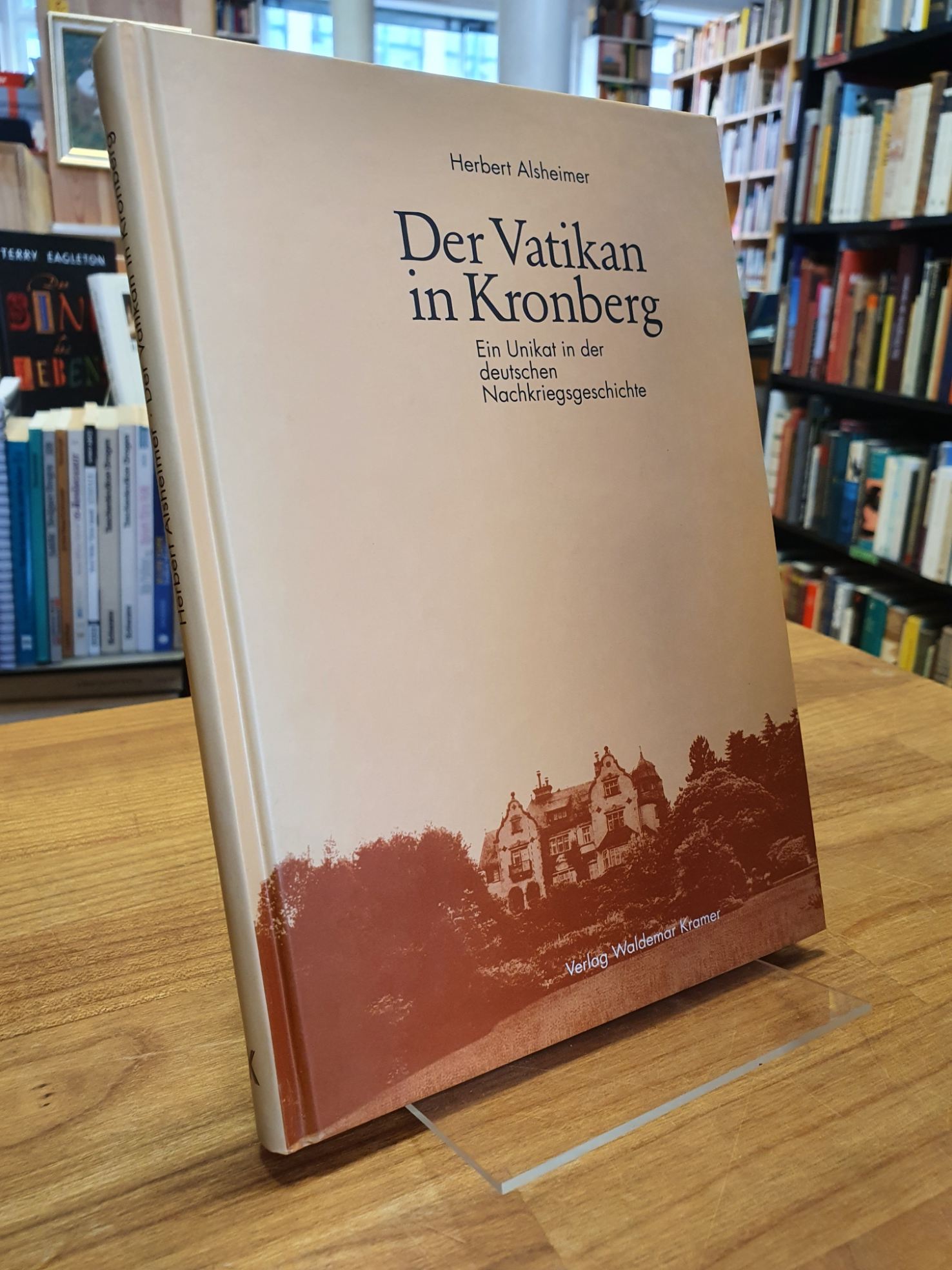 Kronberg / Alsheimer, Der Vatikan in Kronberg – Ein Unikat in der deutschen Nach