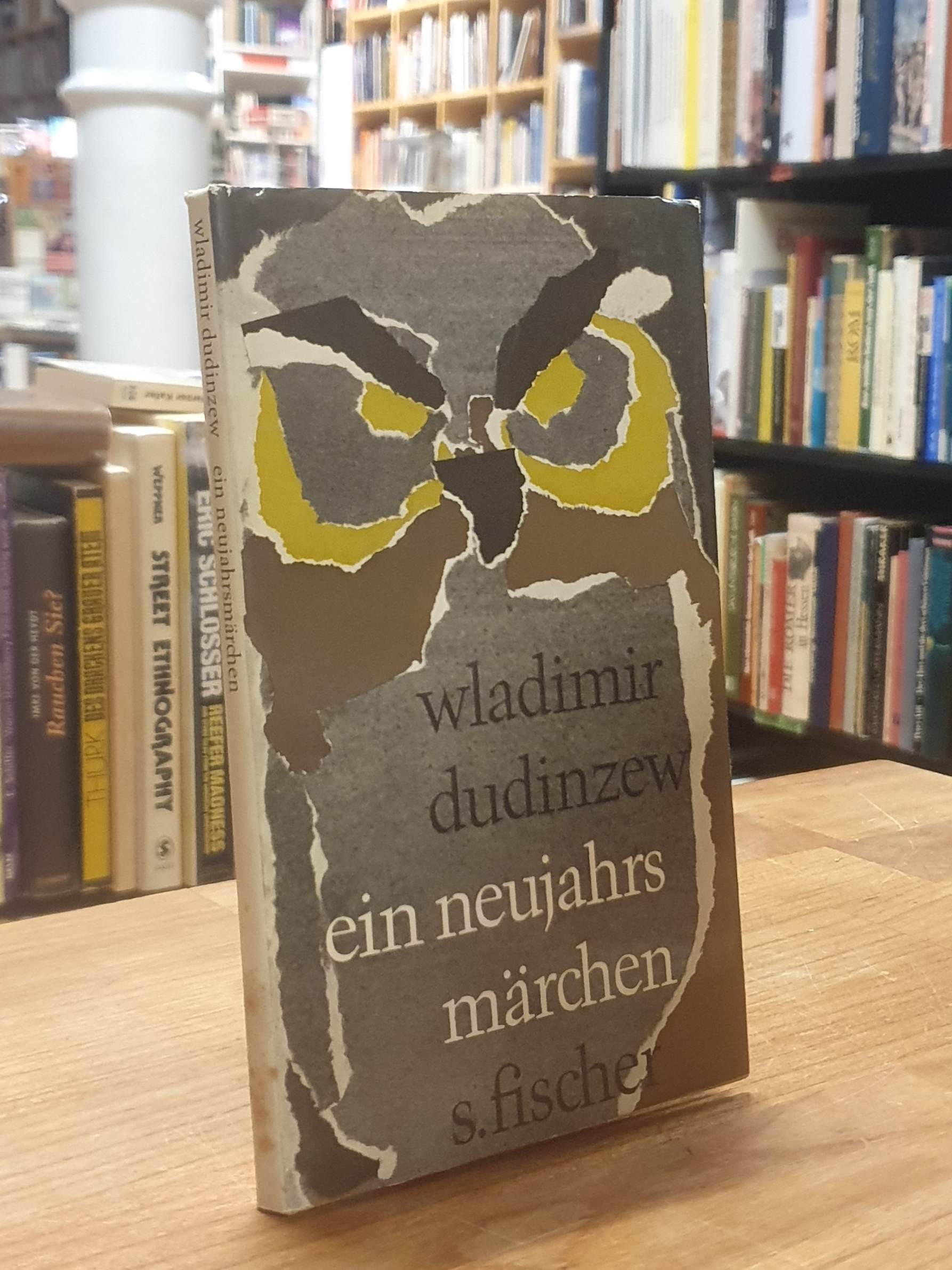 Dudincev, Ein Neujahrsmärchen, Dudincev, Ein Neujahrsmärchen,
