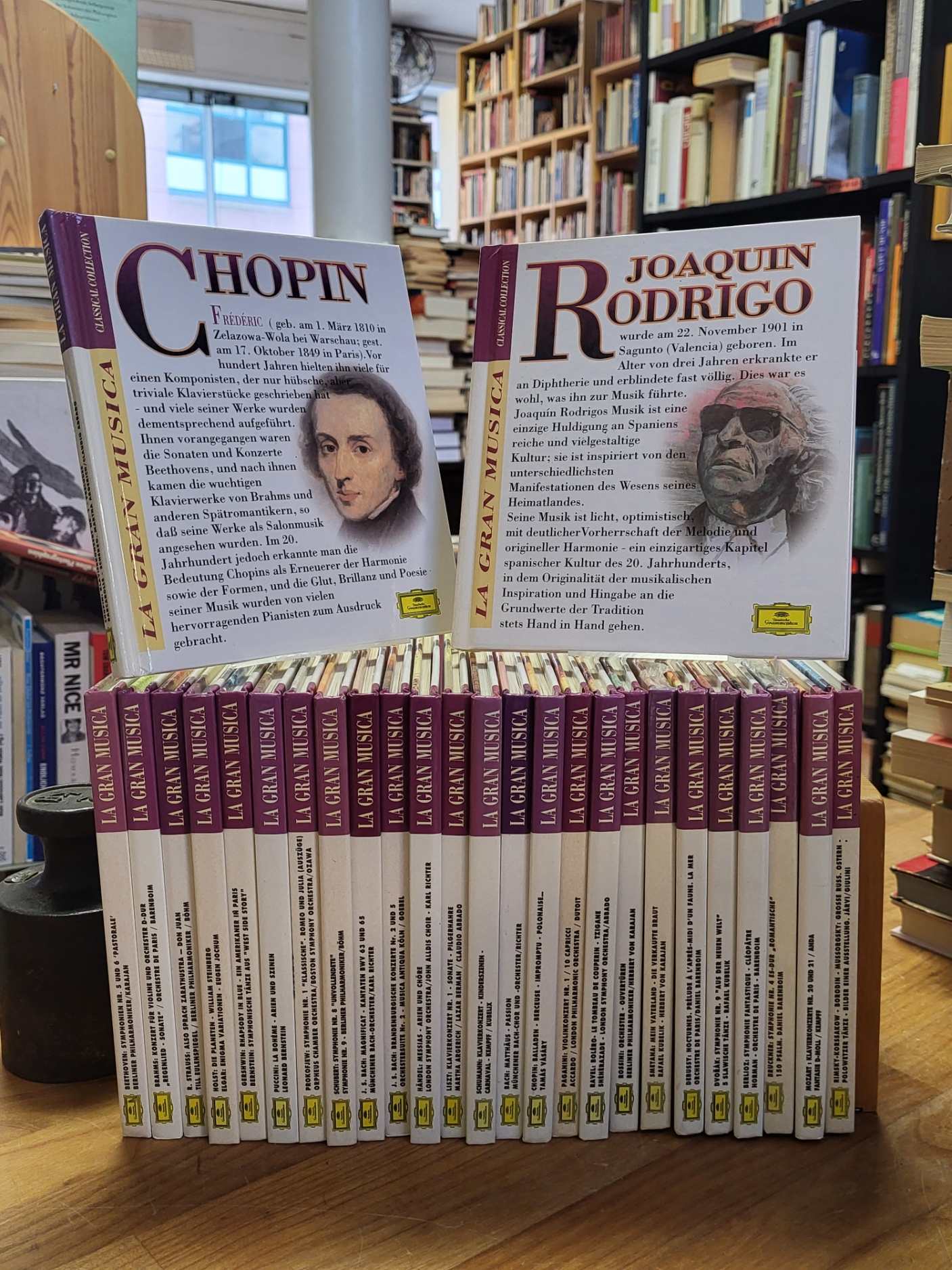 Deutsche Grammophon, Konvolut von 27 Buch-CD-Kombis aus der Reihe ’La Gran Music Deutsche Grammophon, Konvolut von 27 Buch-CD-Kombis aus der Reihe ’La Gran Music