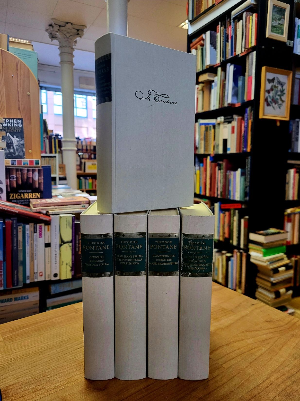 Fontane, Gesammelte Werke in fünf Bänden (= alles), auch unter dem Titel ’Standa Fontane, Gesammelte Werke in fünf Bänden (= alles), auch unter dem Titel ’Standa