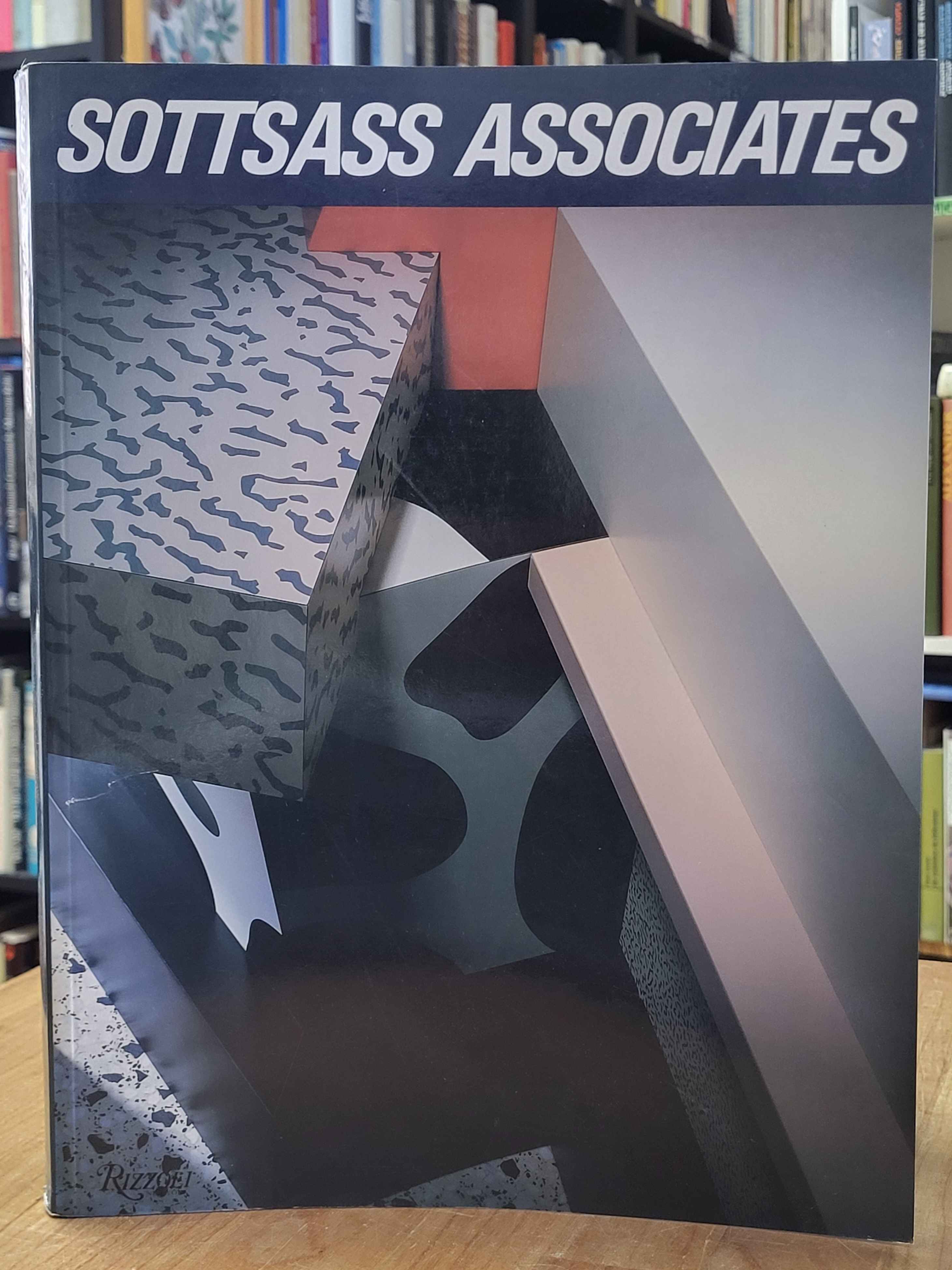 Sottsass Associates – Sottsass Associati.
