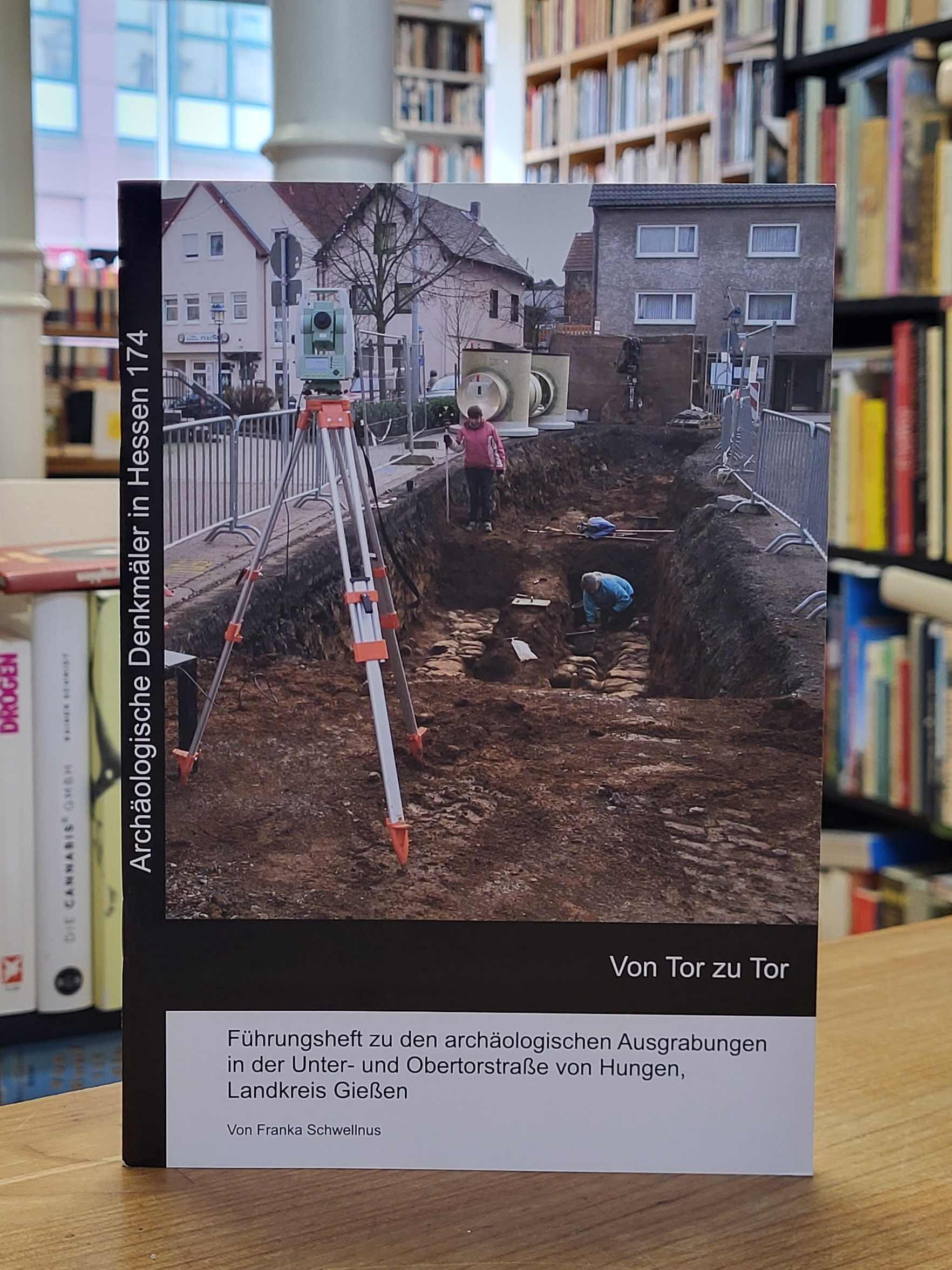 Schwellnus, . von tor Schwellnus, . von tor