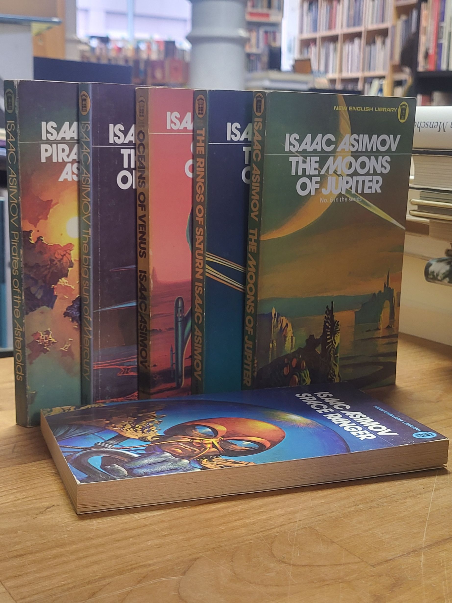 Asimov, Lucky-Starr – in six volumes