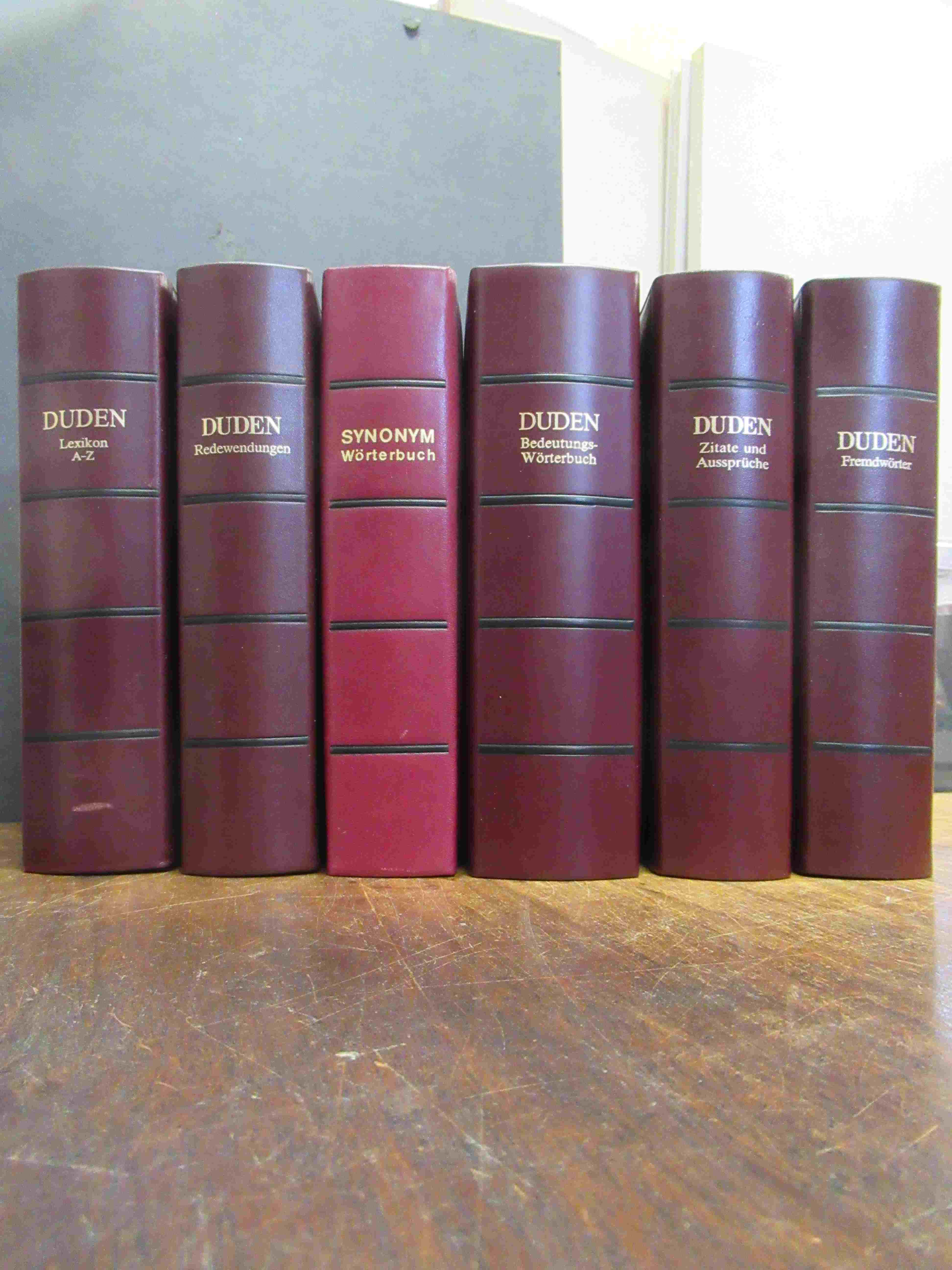 Duden, 6 Bände Duden in braunrotem Kunstleder: Band 5: Fremdwörterbuch (1997) / Duden, 6 Bände Duden in braunrotem Kunstleder: Band 5: Fremdwörterbuch (1997) /
