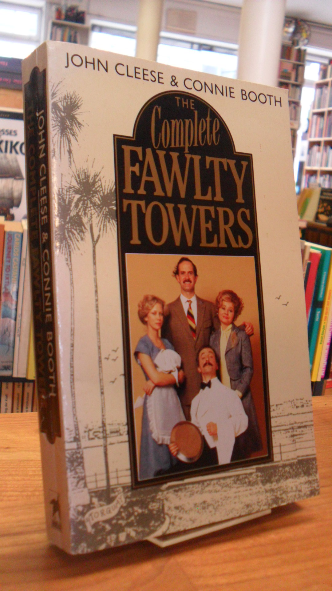 Cleese, The Complete Familiy Towers,