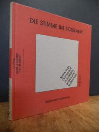 Federman, Die Stimme im Schrank = The Voice in the Closet = La voix dans le cabi