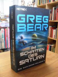 Bear, Im Schatten des Saturn,